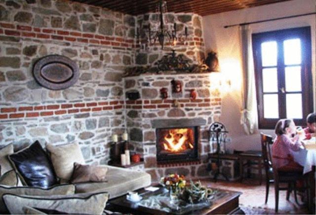 Villa Kastanodasos Emporio  Eksteriør billede
